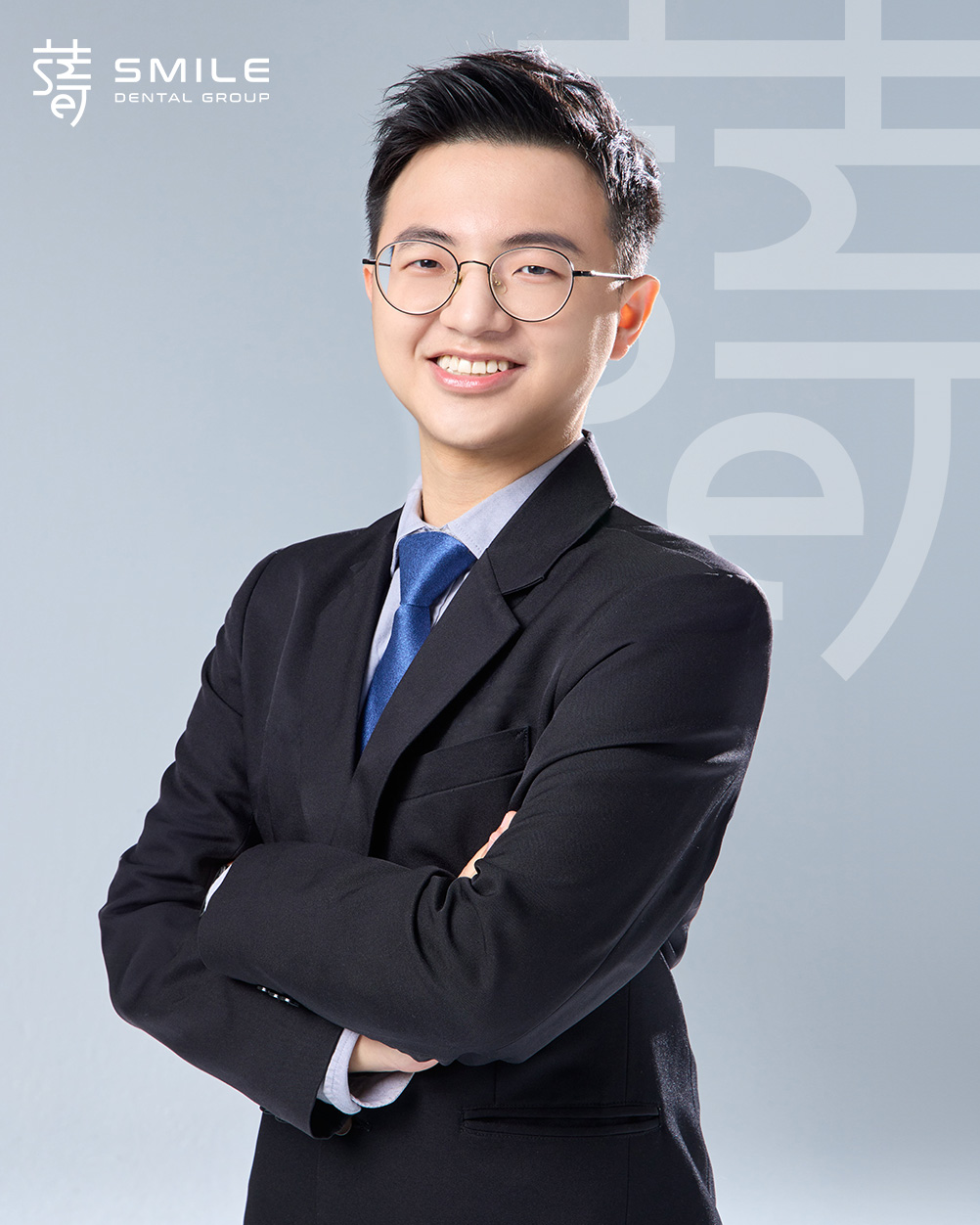 劉又銘醫師西裝