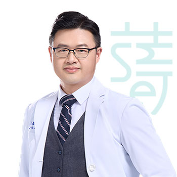 潘昱全醫師
